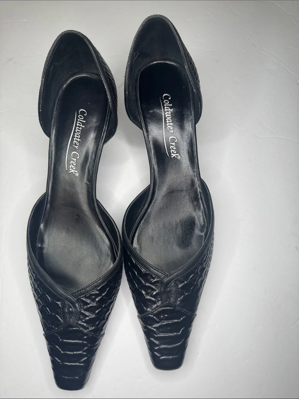 Croc Embossed Vintage Kitten Heels